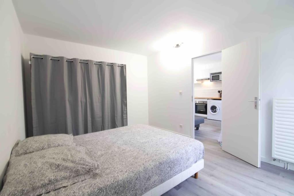 Le Dyonisos Et Piscine Apartment La Seyne-sur-Mer Exterior foto